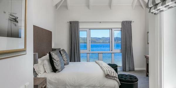 On The Water - Thesen Apartamento Knysna Exterior foto