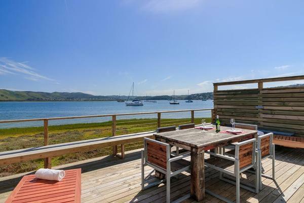 On The Water - Thesen Apartamento Knysna Exterior foto